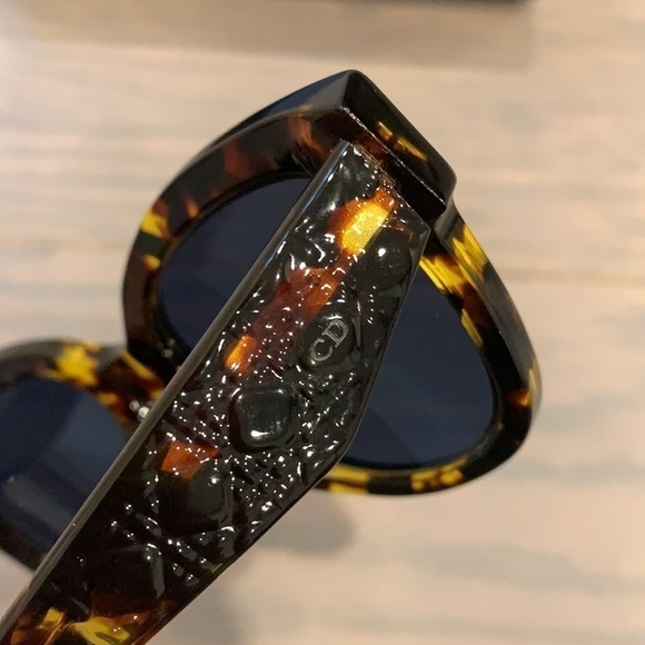NWT Dior Very Dior 1 Women's Cat Eye Sunglasses in Havana - Picture 8 of 12